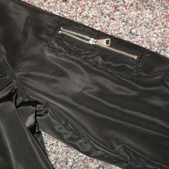 Bomber jacket - Picture 2 of 4